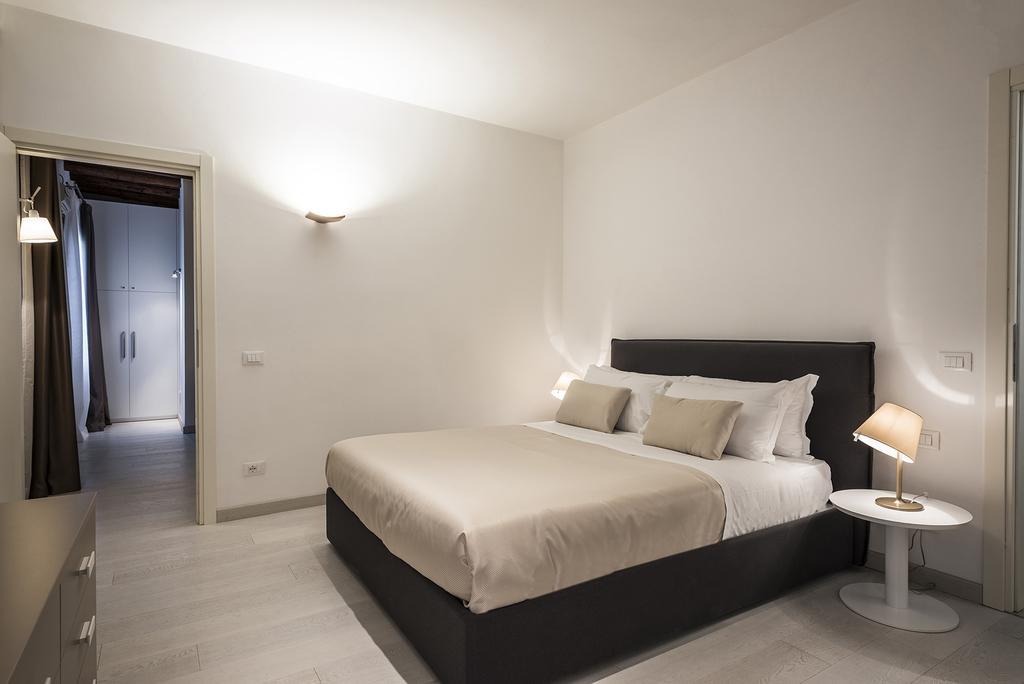 Myplace Santa Maria Formosa Apartment Venetië Buitenkant foto