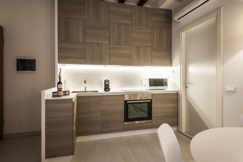 Myplace Santa Maria Formosa Apartment Venetië Buitenkant foto
