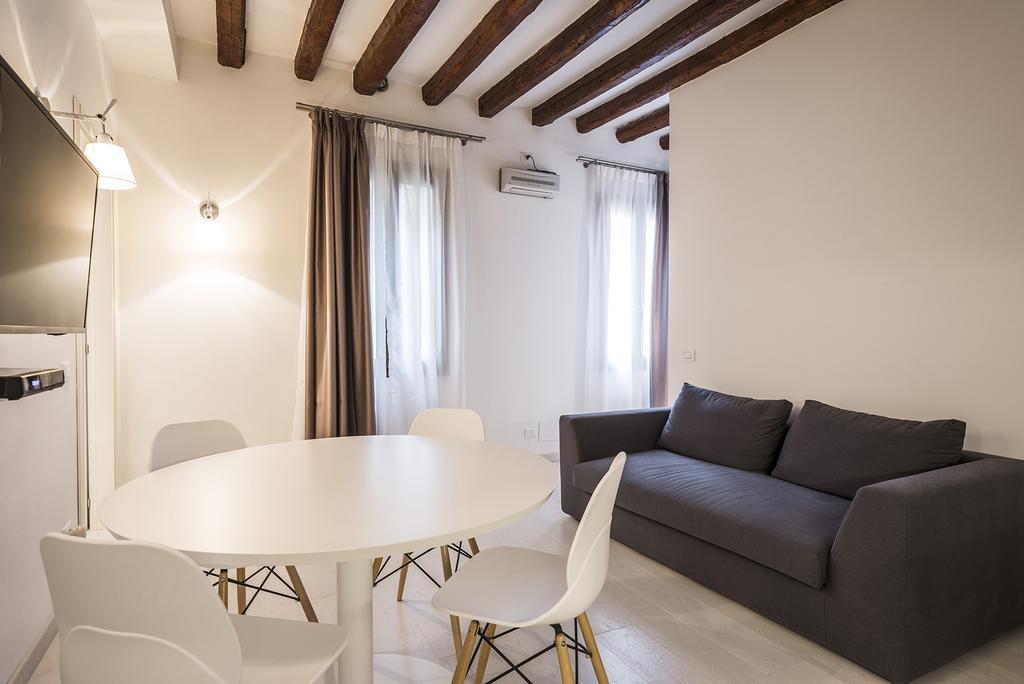 Myplace Santa Maria Formosa Apartment Venetië Buitenkant foto